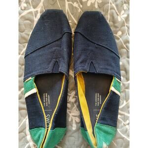 TOMS womens slip on shoes size 9